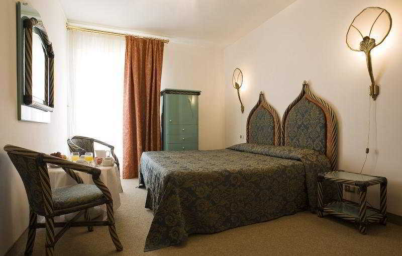 Rigel 3* Lido de Venecia