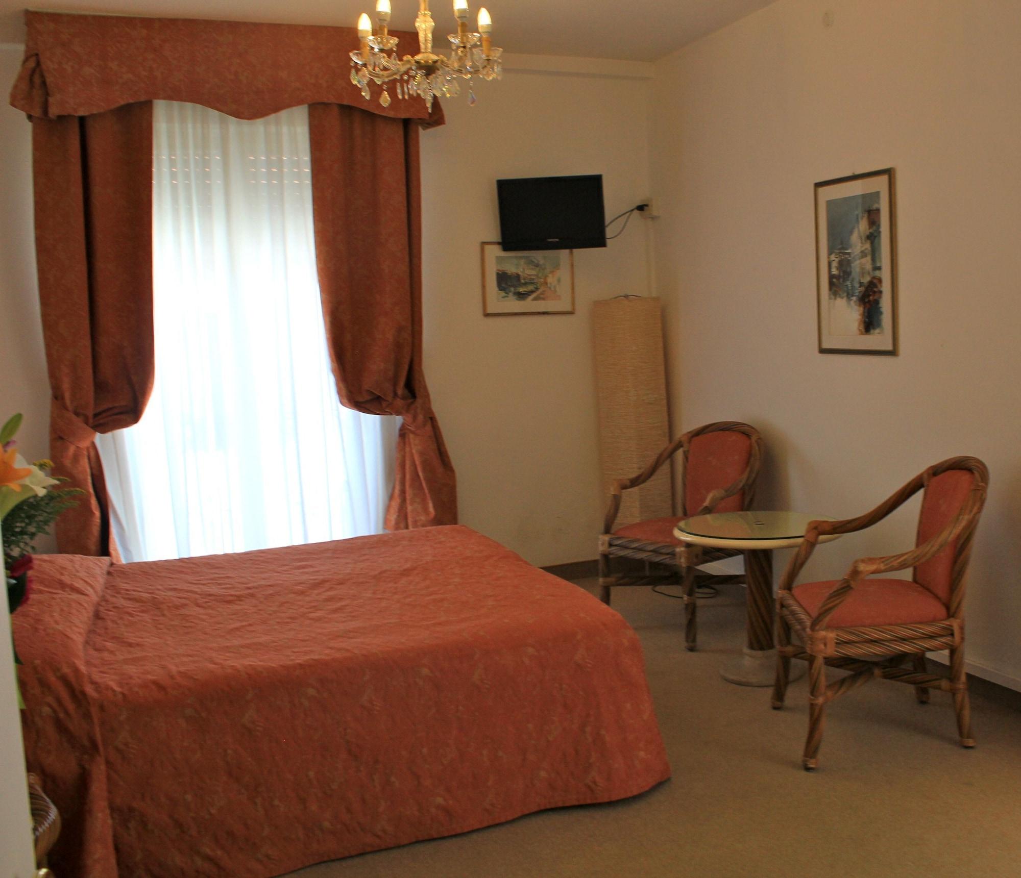 Hotel Rigel 3*