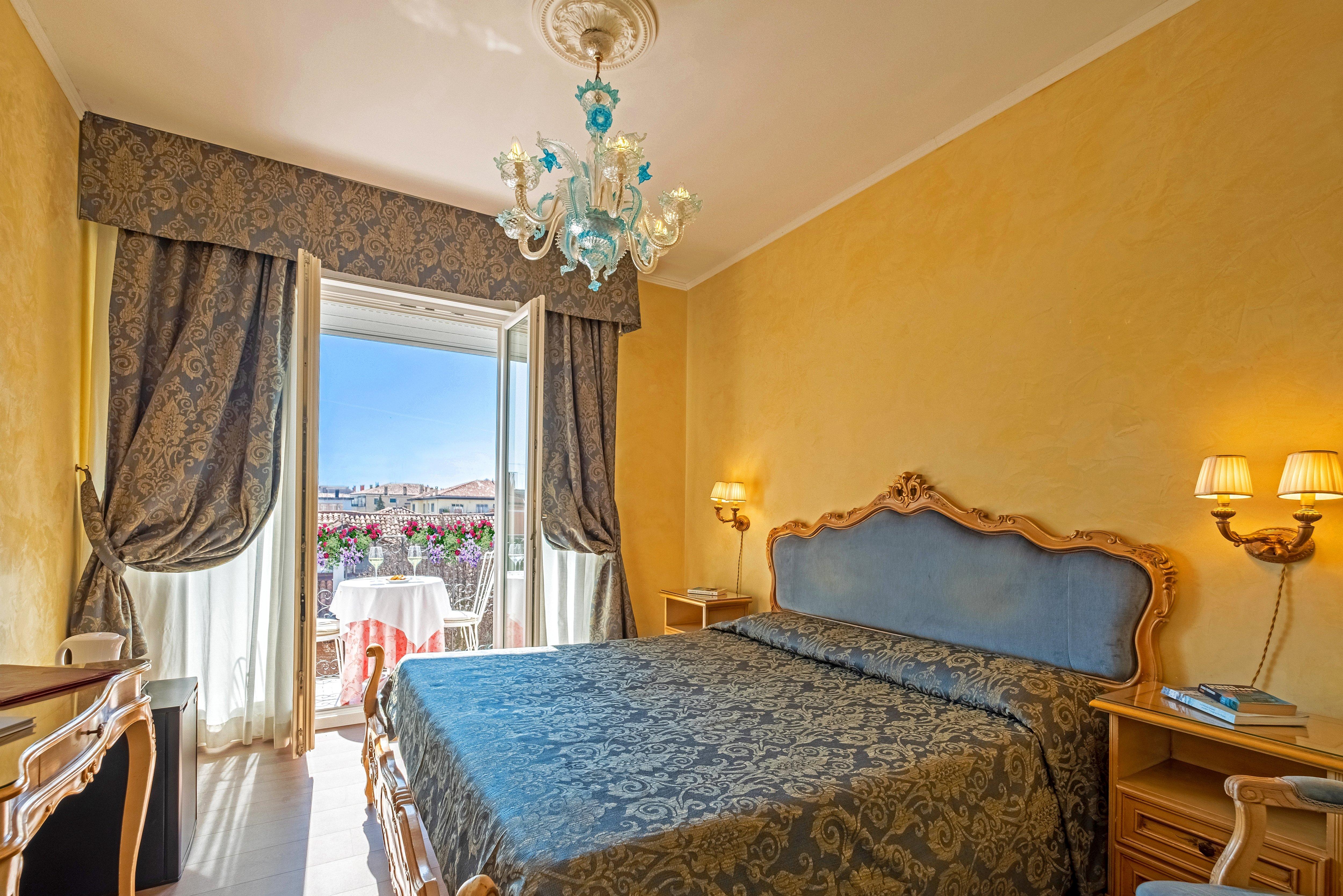 Rigel Hotel 3*